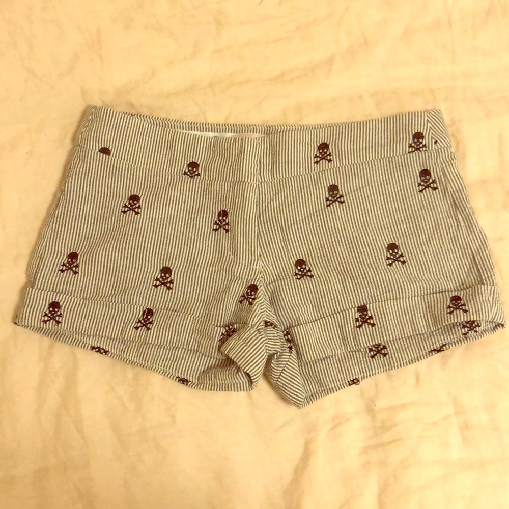 Black and white striped skull shorts